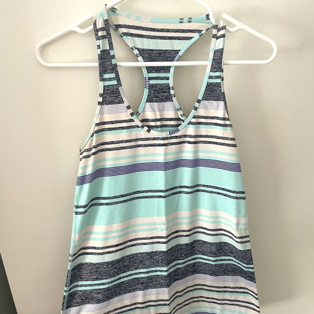 Lululemon racer back top